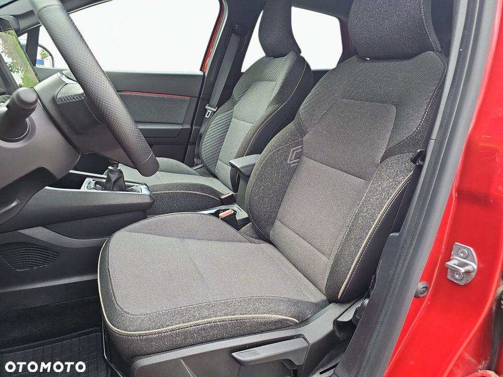 Renault Captur - 12