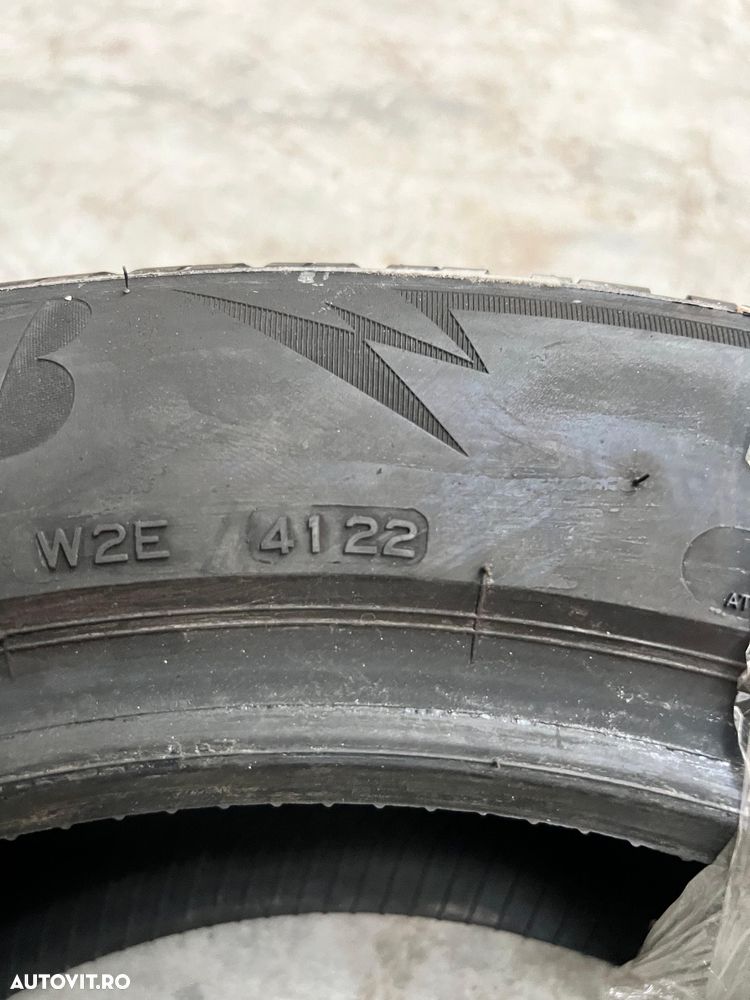 Vând 4 anvelope 225/55/18 bridgestone de iarnă ca noi - 8
