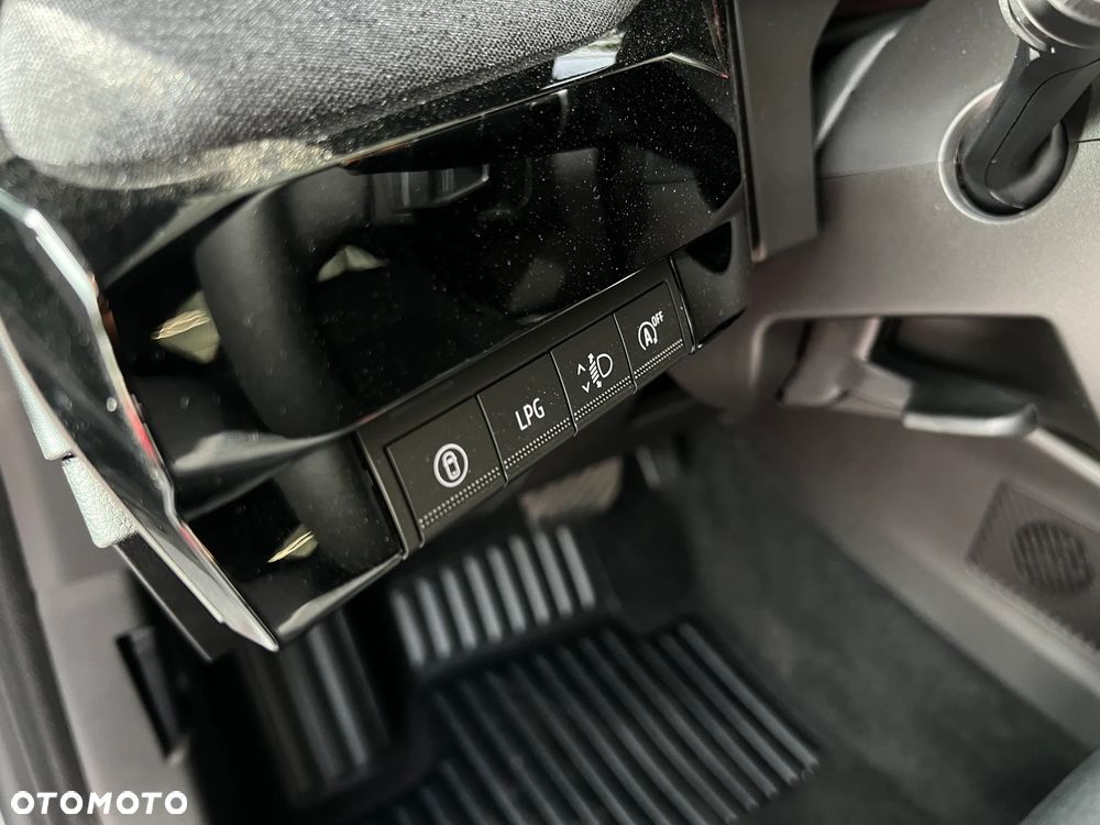 Renault Clio - 13