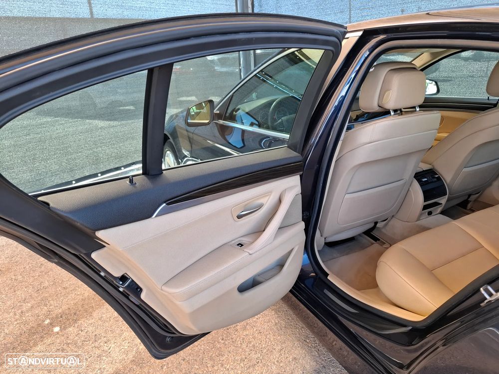 BMW 525 d Line Luxury Auto - 41