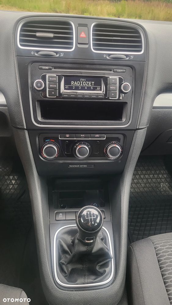 Volkswagen Golf VI 1.6 TDI 4Mot Trendline - 15