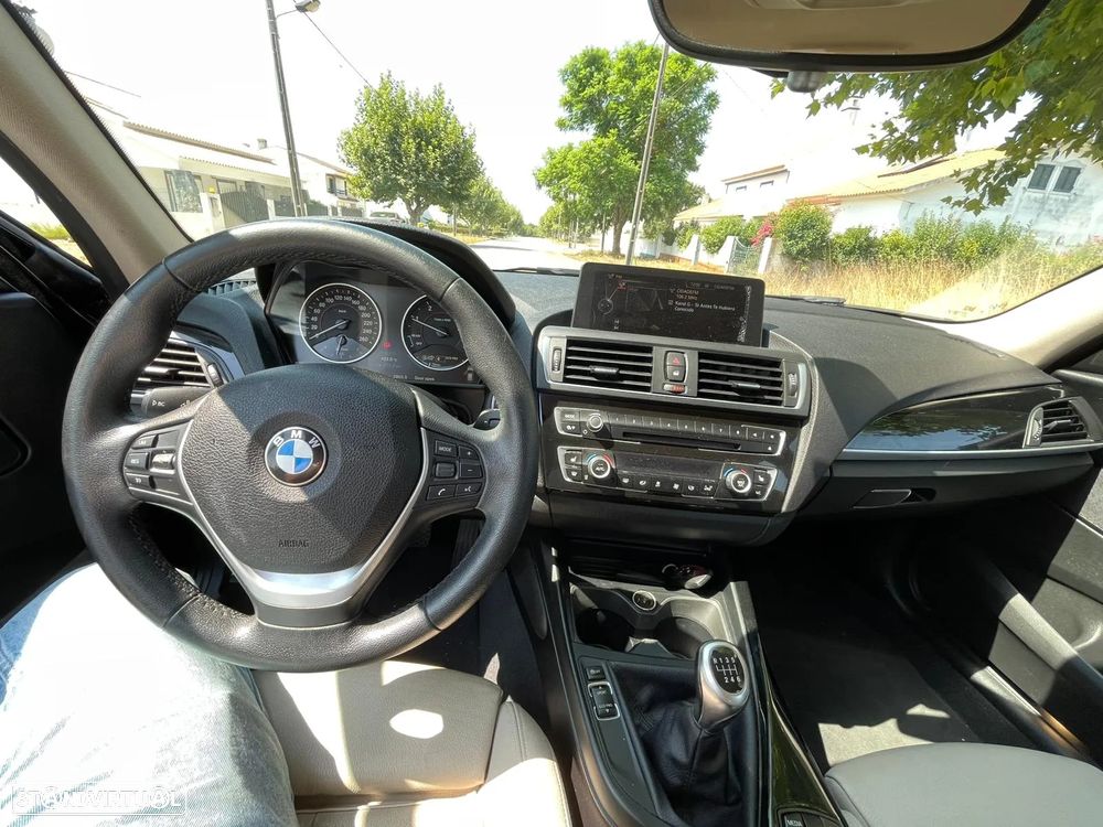 BMW 116 d EfficientDynamics Edition Sport Line - 2