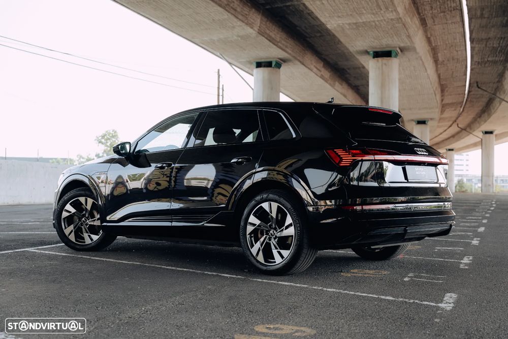 Audi e-tron 55 quattro S line - 16