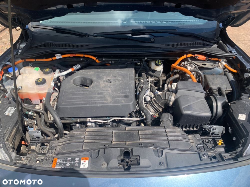 Ford Kuga 2.5 Duratec PHEV TITANIUM - 6