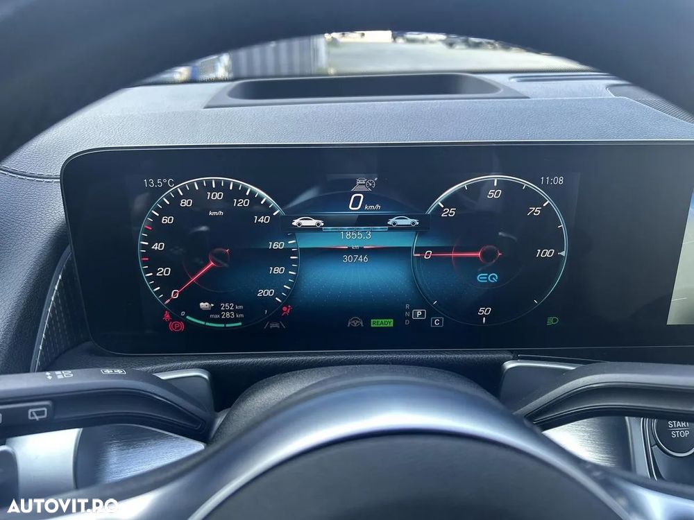 Mercedes-Benz EQB 300 4MATIC - 19