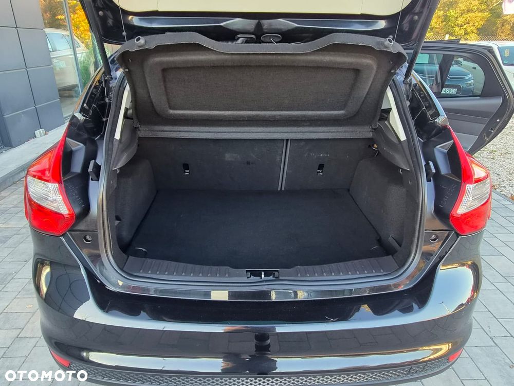 Ford Focus 1.6 TI-VCT Ambiente - 23