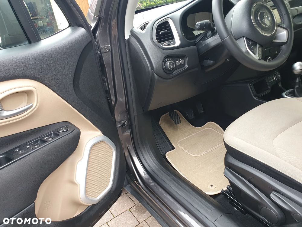 Jeep Renegade 1.6 E-TorQ Longitude FWD - 10