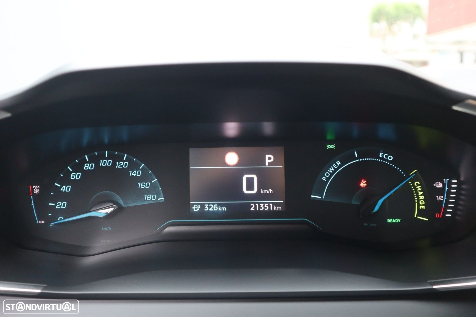 Peugeot e-208 50 kWh Allure Pack - 19
