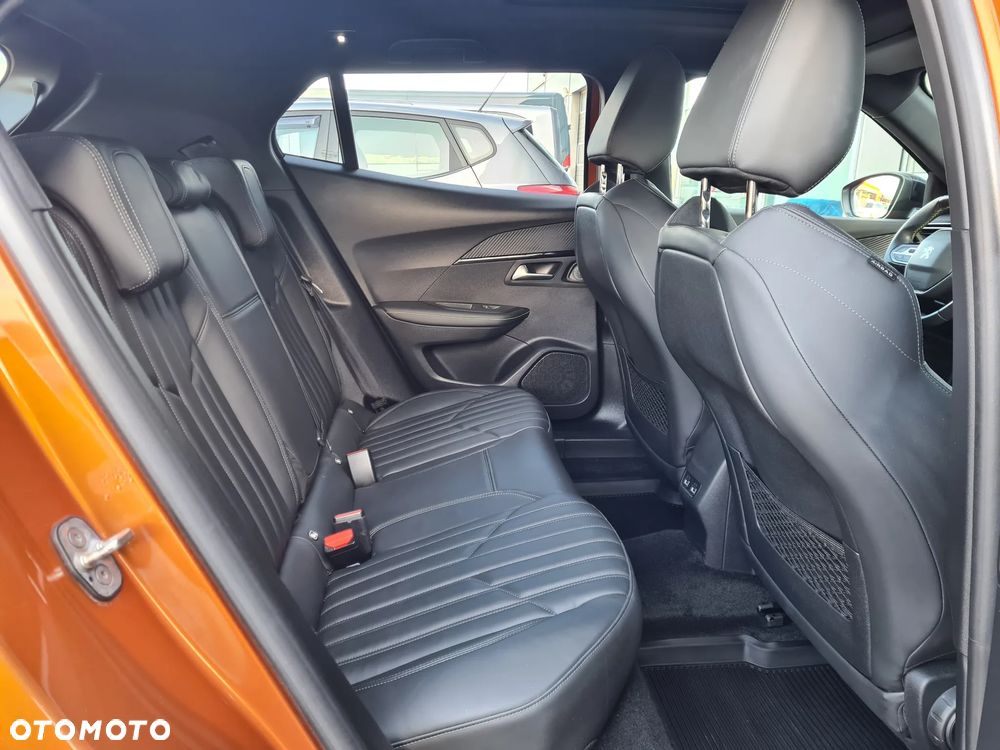 Peugeot 2008 1.2 PureTech GT Pack S&S EAT8 - 15