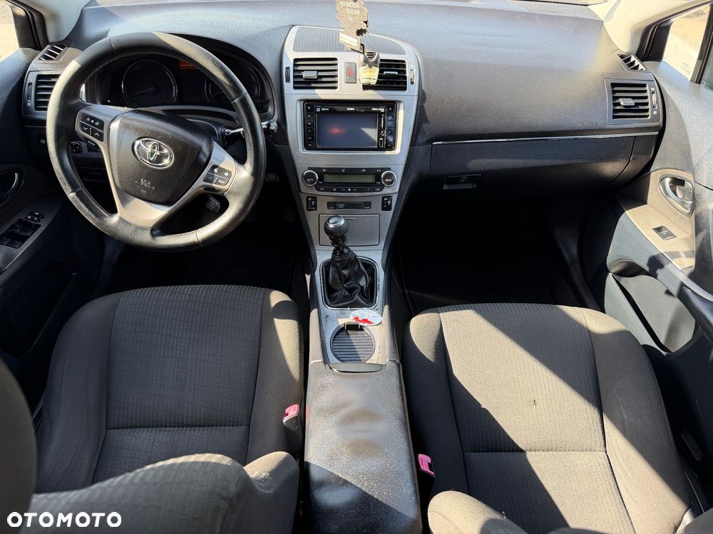 Toyota Avensis 2.0 D-4D Sol - 12