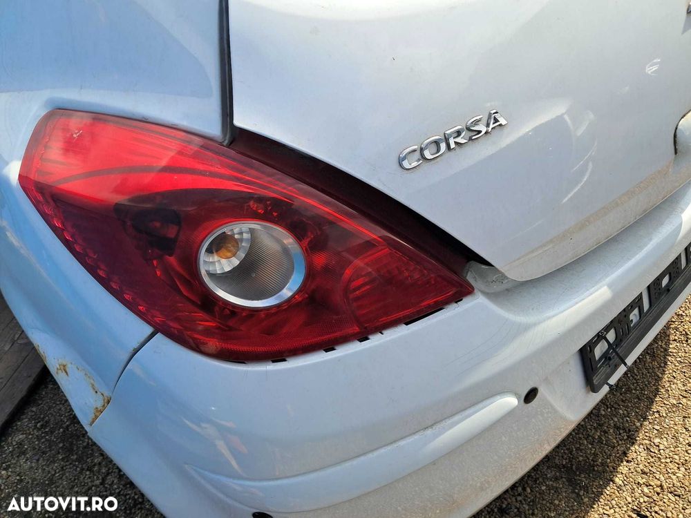 Opel Corsa D Coupe, haion complet cu luneta, stop stopuri. - 5