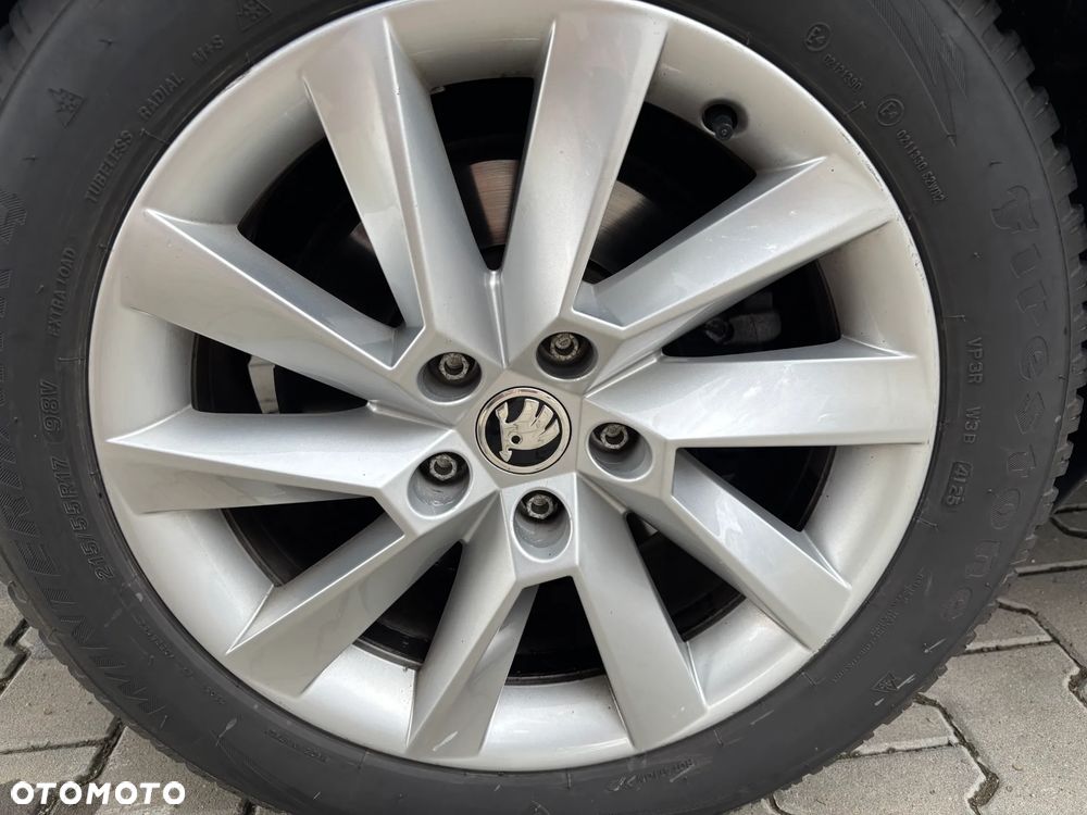 Skoda Superb 2.0 TDI SCR Ambition - 13