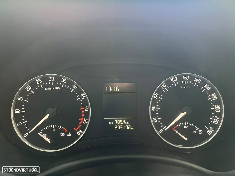 Skoda Octavia 1.6 TDI Sportline Pack - 24