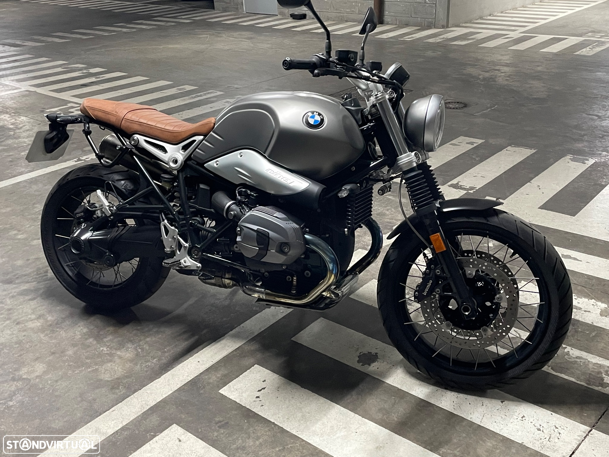 BMW R nineT Scrambler - 4