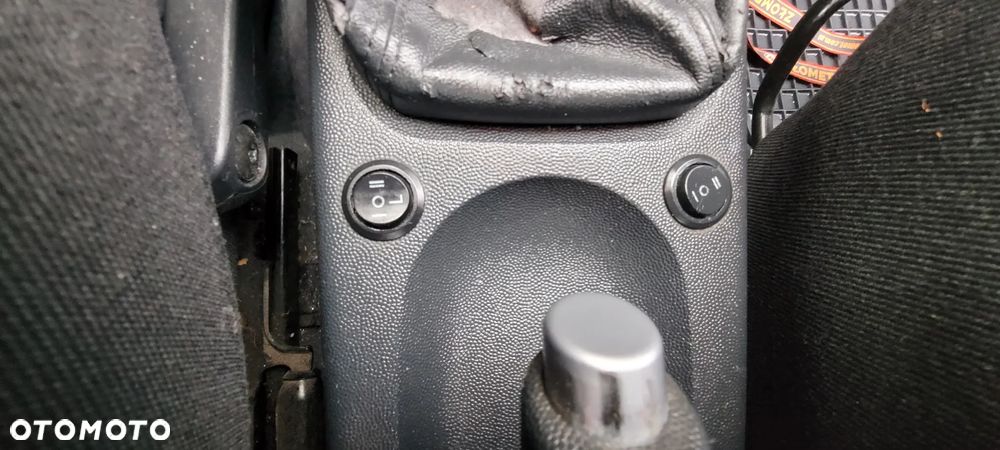 Opel Corsa 1.2 16V Catch me now - 29