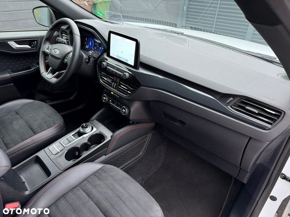 Ford Kuga - 9