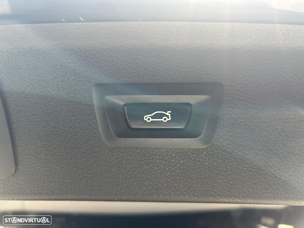 BMW 225xe Active Tourer Advantage - 25