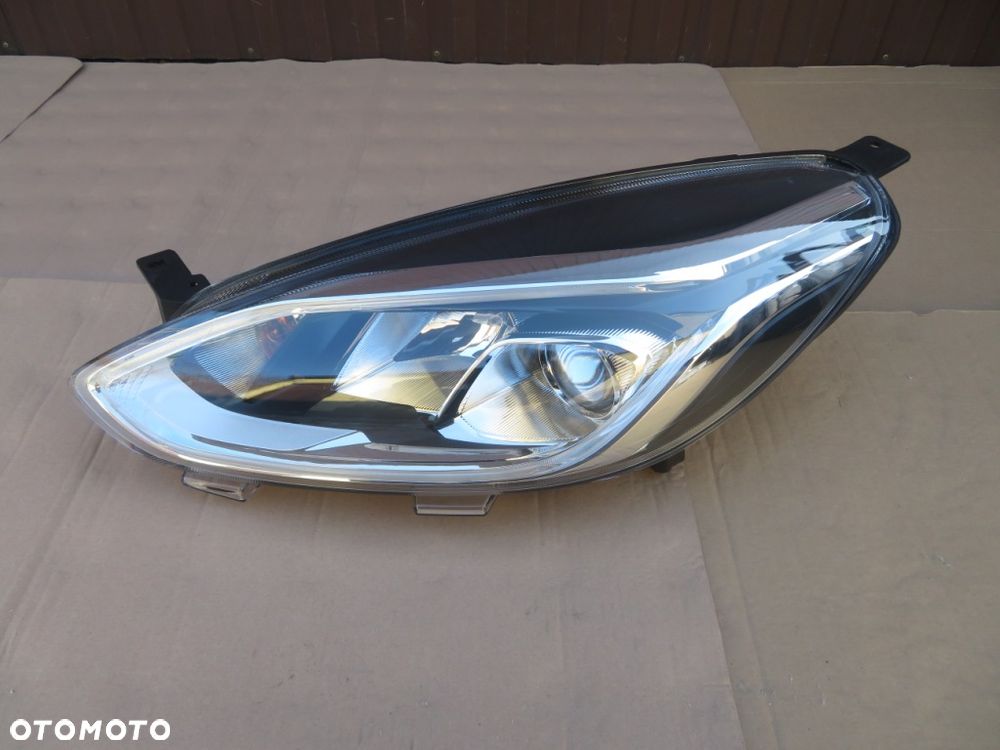 REFLEKTOR LEWY FORD FIESTA MK8 LED Soczewka 17-21R  H1BB-13101-CE NOWY ORYGINAŁ KRAKÓW - 1