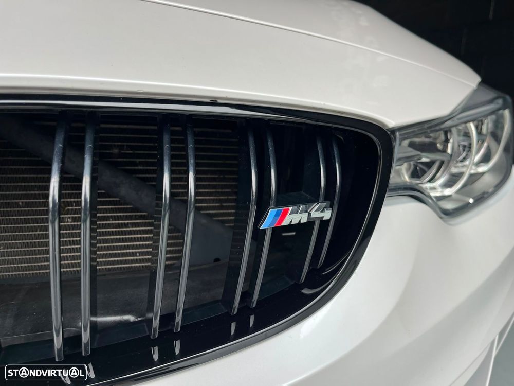 BMW M4 Auto - 45