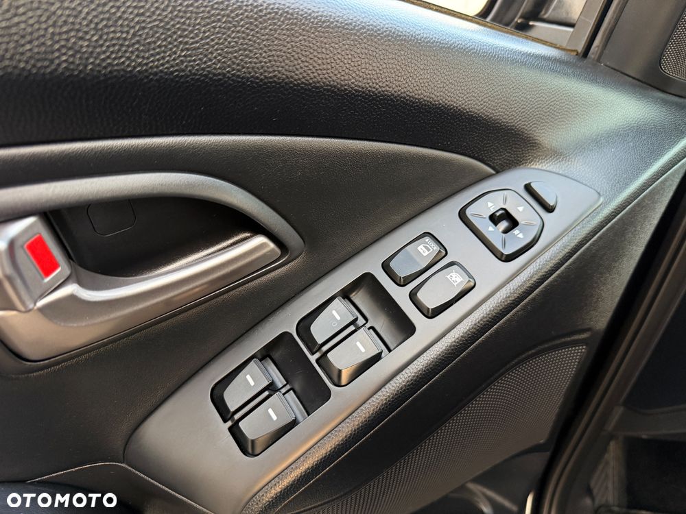 Hyundai ix35 2.0 CRDi 4WD Finale Gold - 8