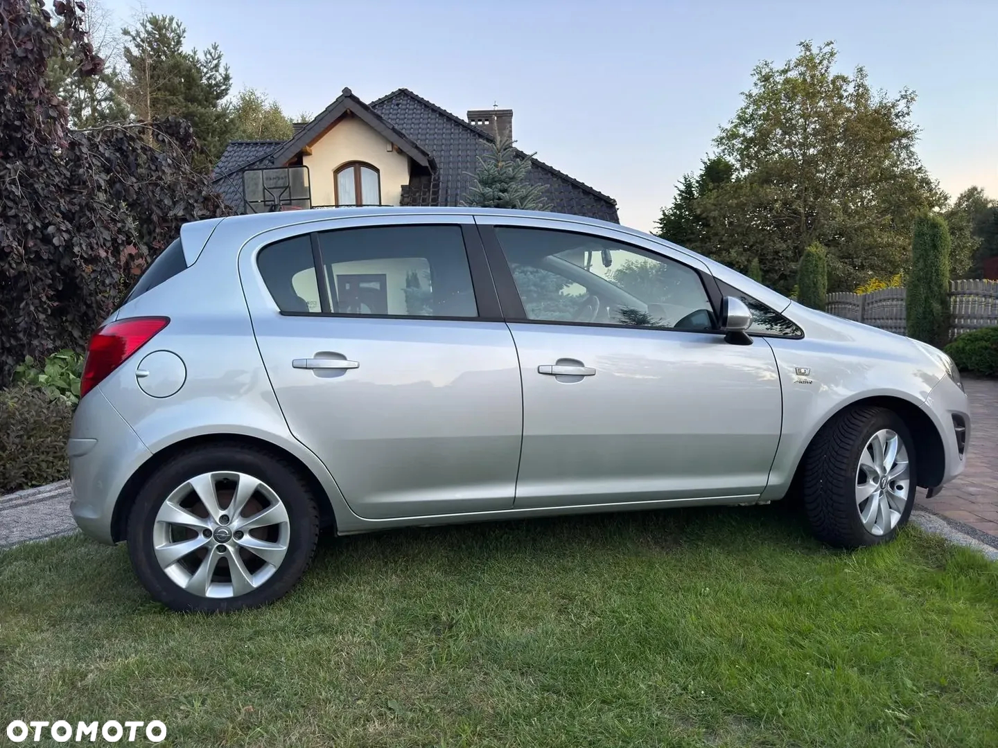 Opel Corsa 1.4 16V Active - 21