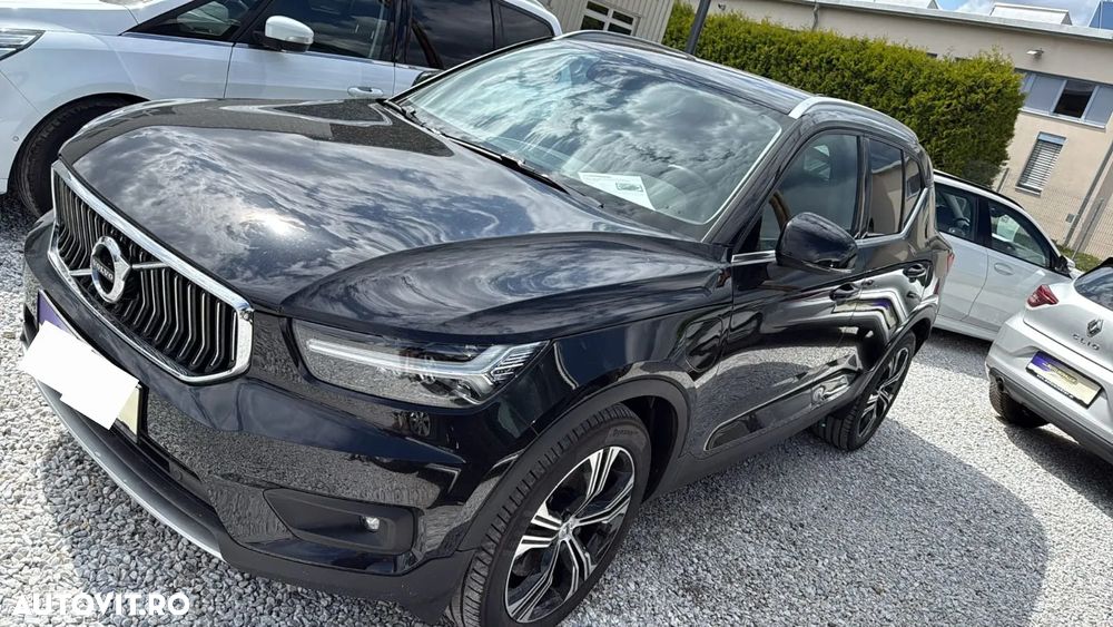 Volvo XC 40 T2 AT8 Momentum - 5