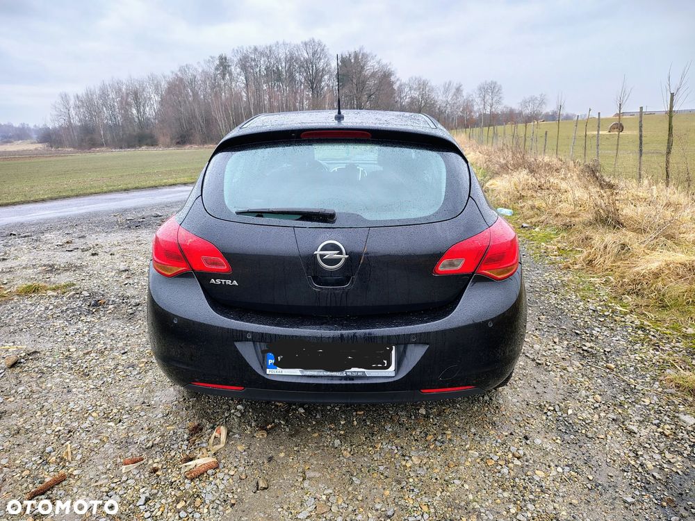 Opel Astra 1.6 - 4