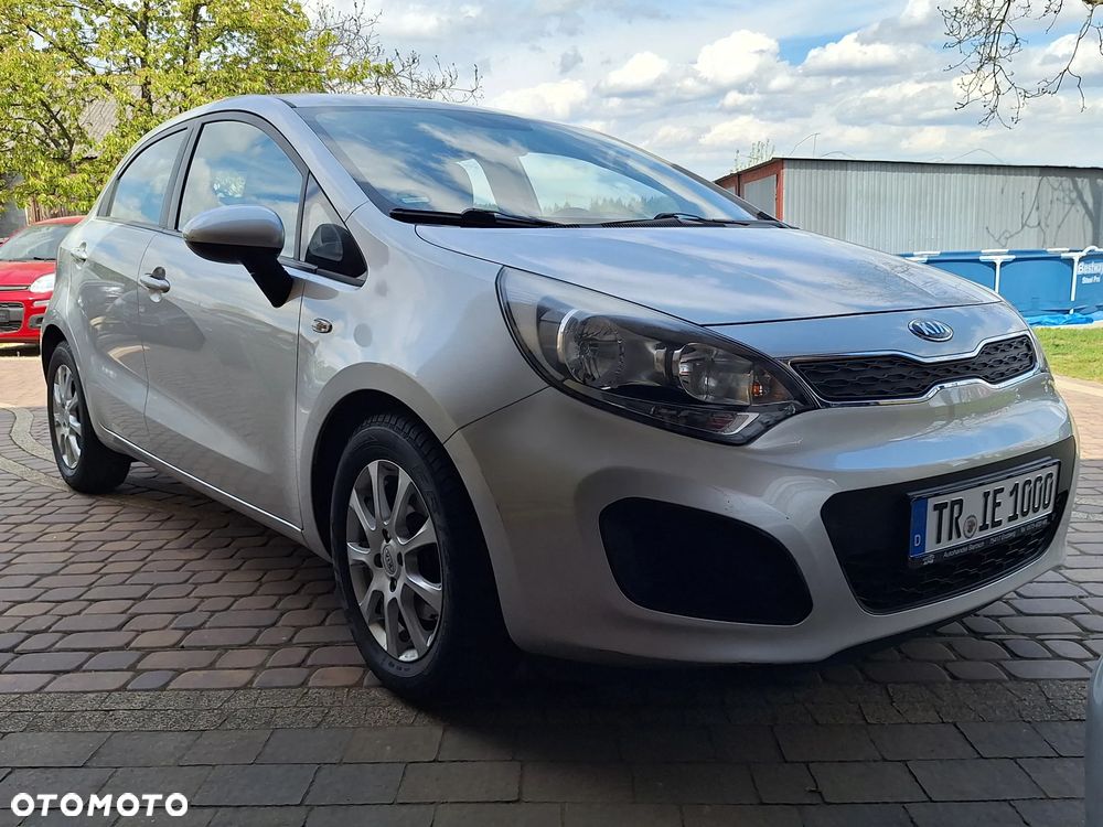 Kia Rio 1.4 Dream Team Edition - 2