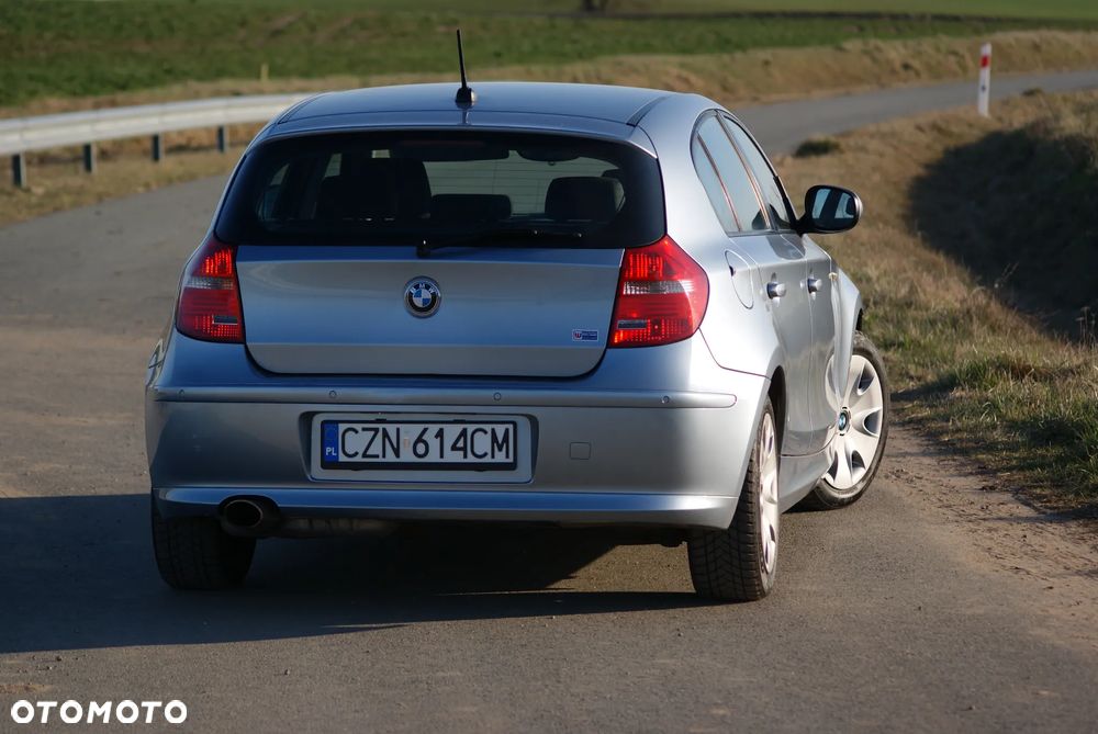 BMW Seria 1 - 22