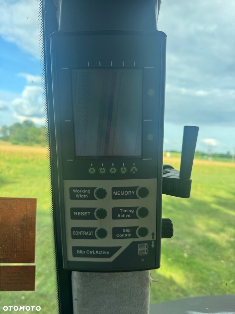 Massey Ferguson 8250 PowerControl - 12