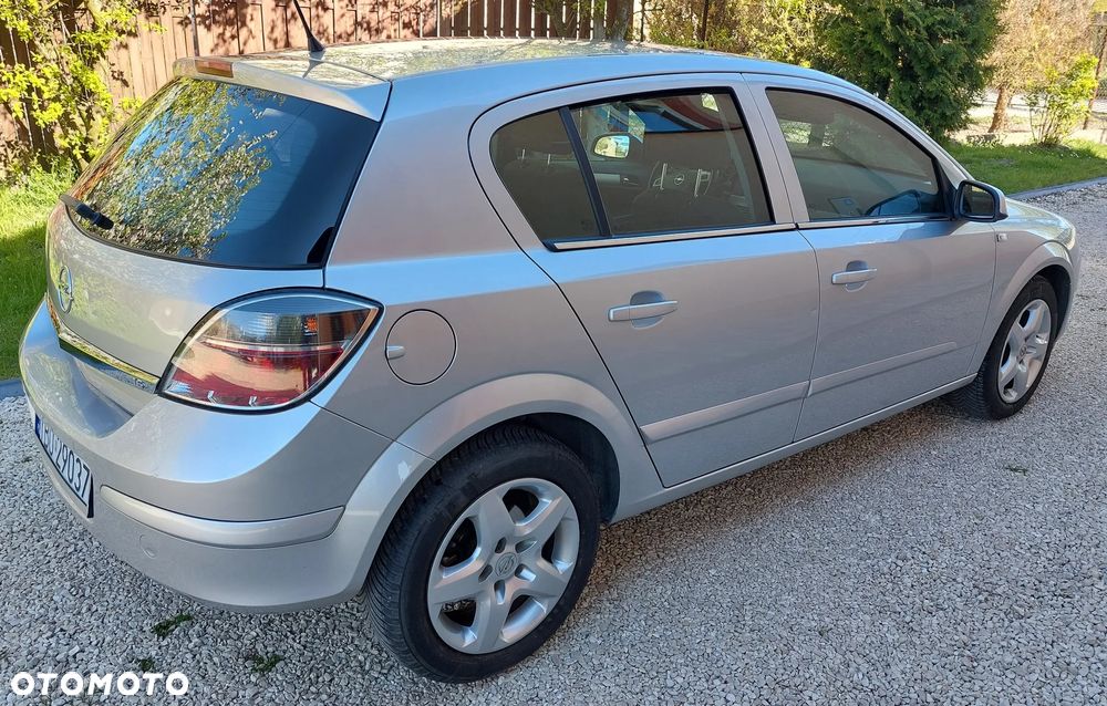 Opel Astra 1.6 Enjoy - 6