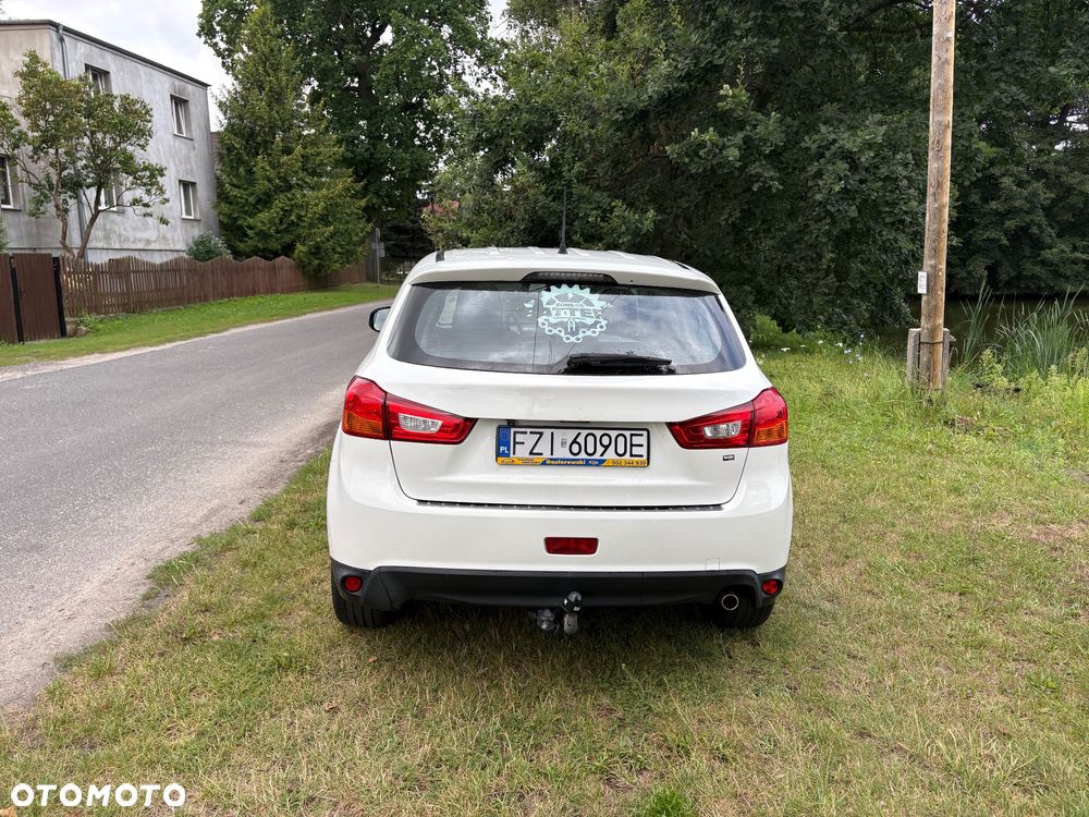 Mitsubishi ASX - 11