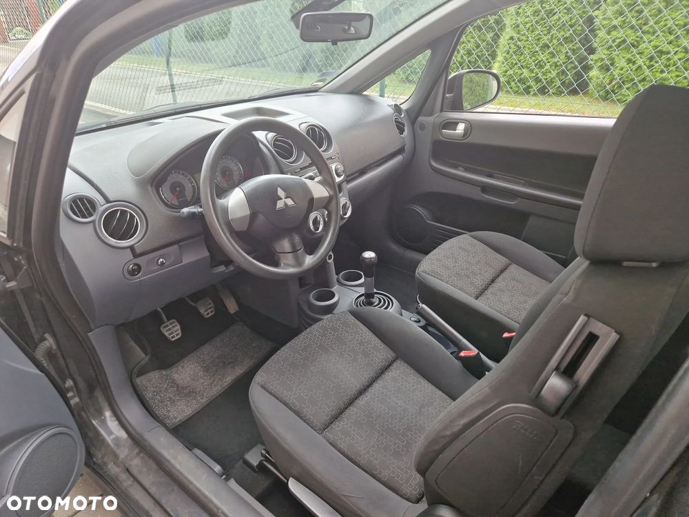Mitsubishi Colt 1.3 Instyle - 8