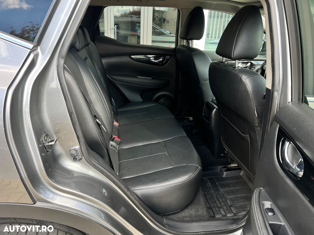 Nissan Qashqai 1.6 DCI Start/Stop 4X4-i Tekna - 13