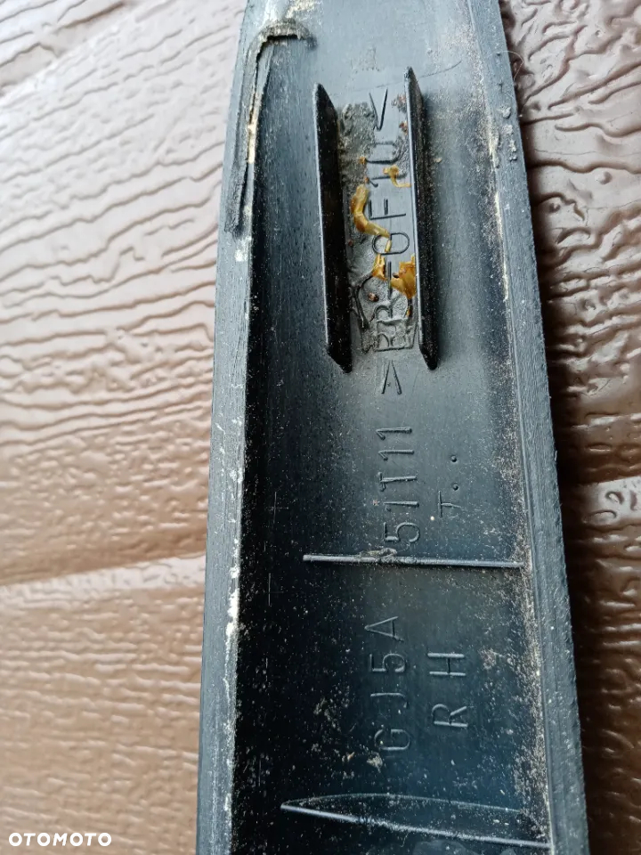 Relingi dachowe prawy lewy Mazda 6 Kombi - 17