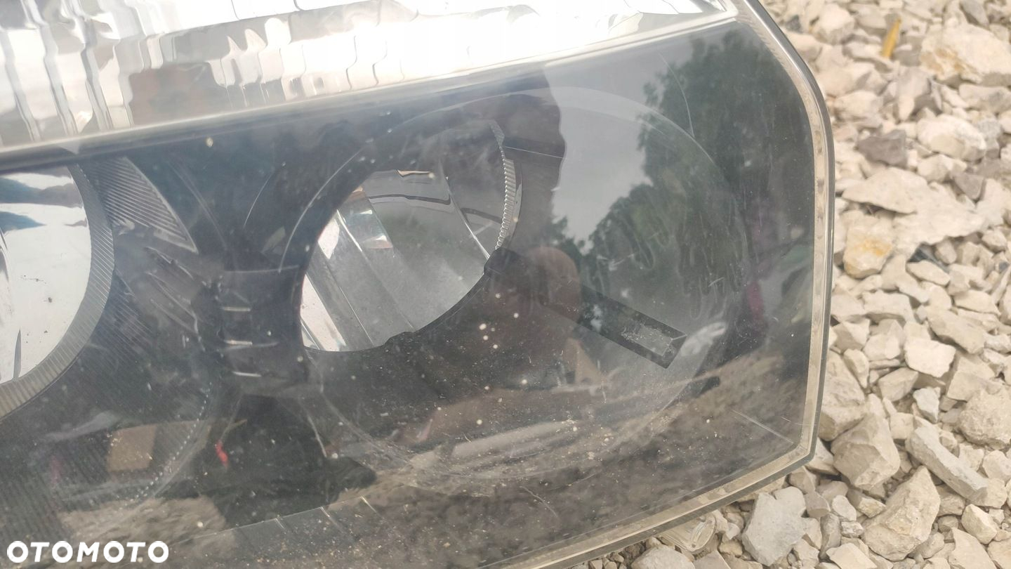 LAMPA PRAWY PRZÓD DACIA DUSTER 10- CZARNA EU - 3