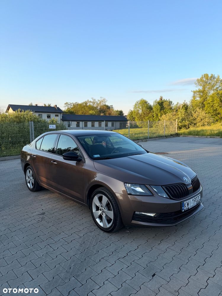 Skoda Octavia 1.5 TSI ACT Active - 2