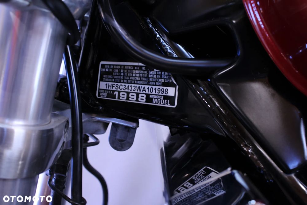 Honda GL - 33