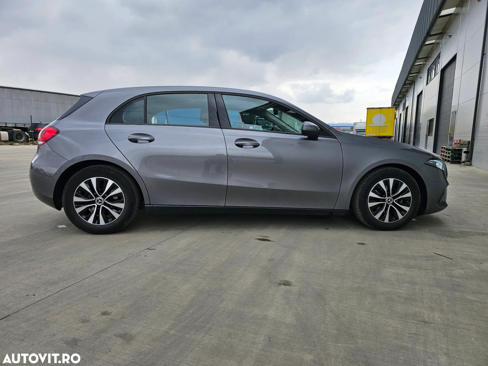 Mercedes-Benz A 180 7G-DCT Advanced Progressive - 19