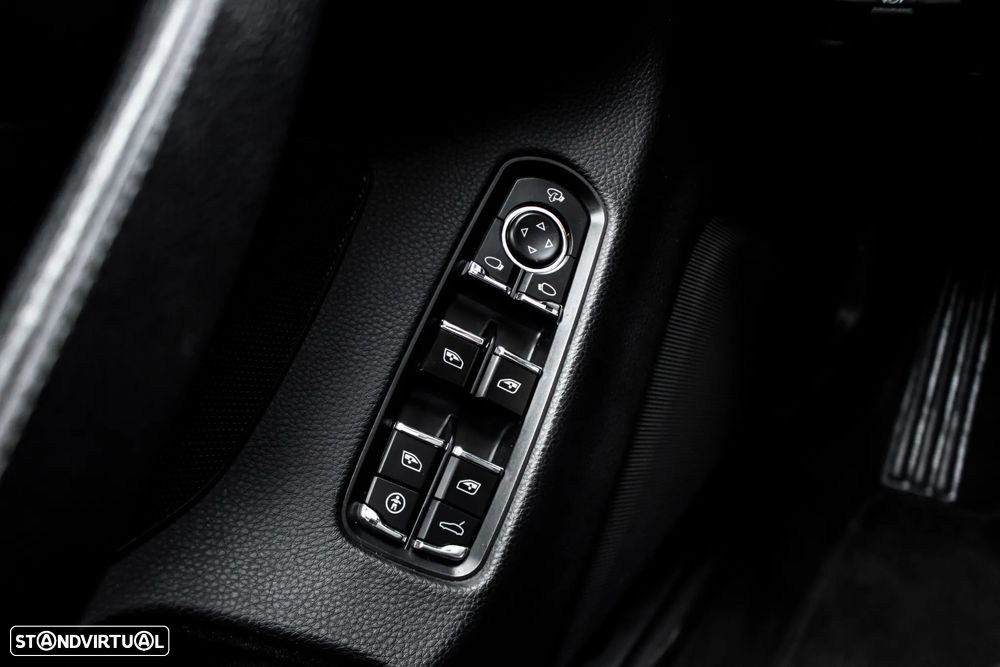 Porsche Panamera Platinum Edition - 21
