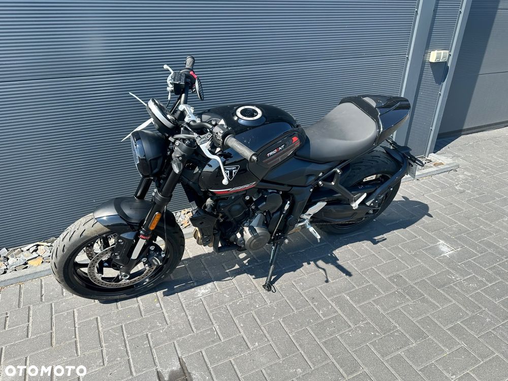 Triumph Trident