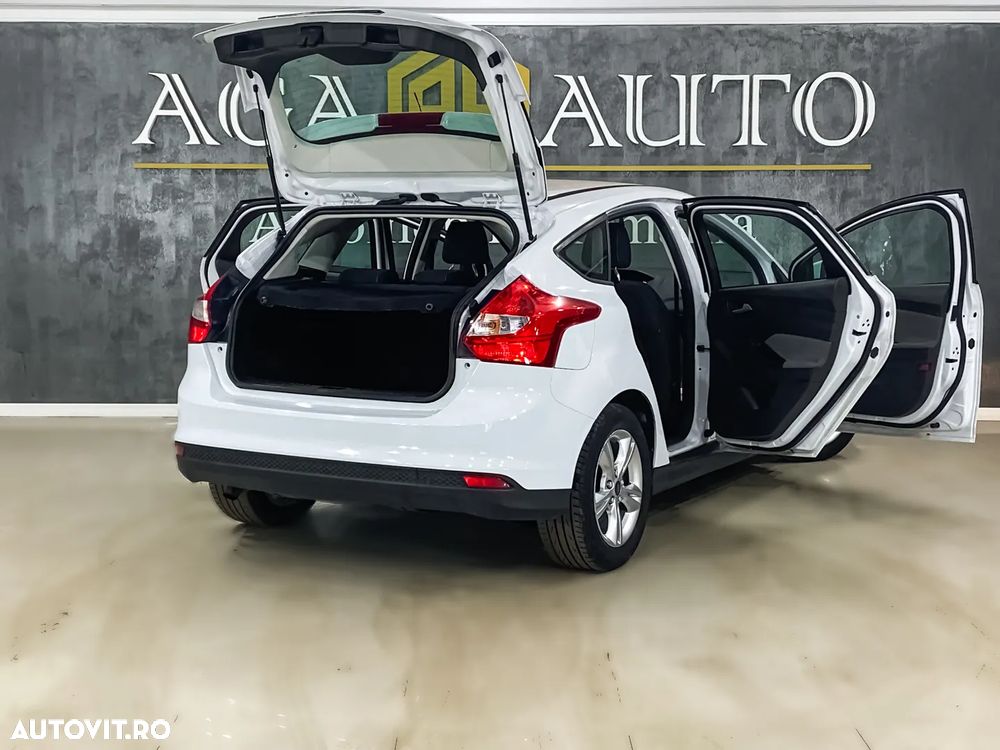 Ford Focus - 20