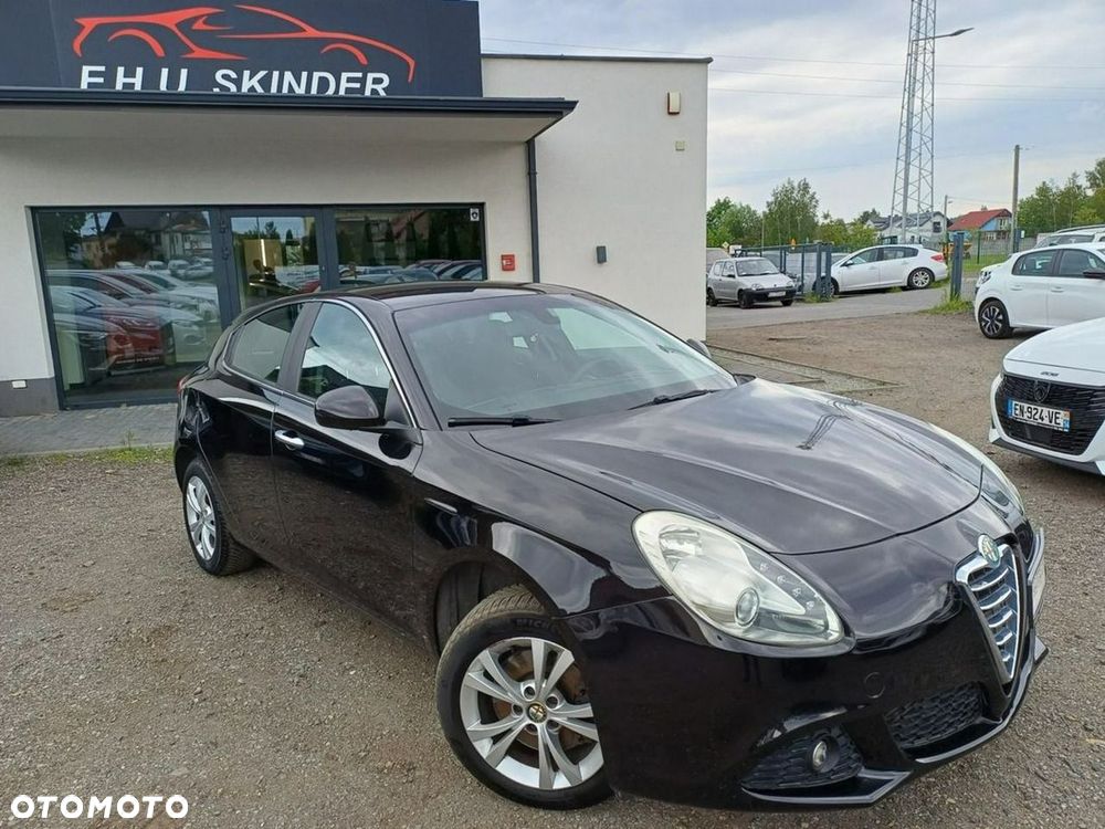 Alfa Romeo Giulietta 2.0 JTDM 16V Turismo - 1