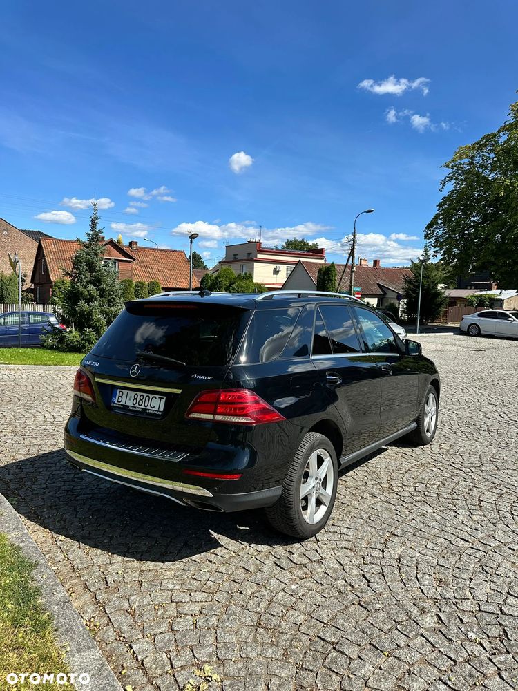 Mercedes-Benz GLE - 14