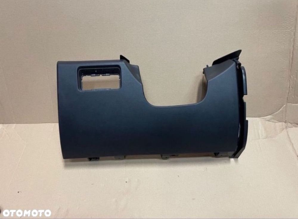 CM80517 osłona dolna kokpitu Jaguar f-pace x761