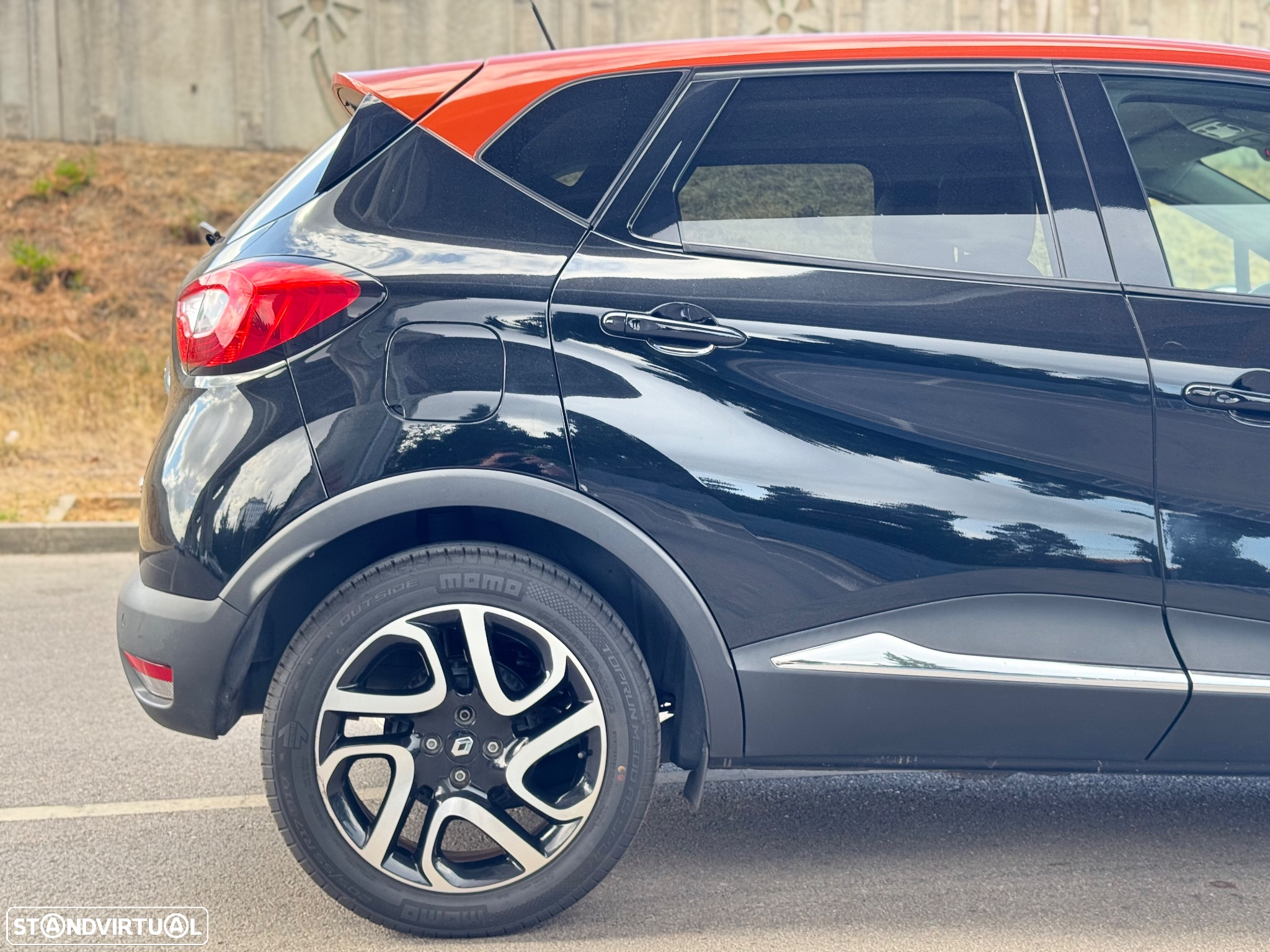 Renault Captur 1.2 TCe Exclusive EDC - 29