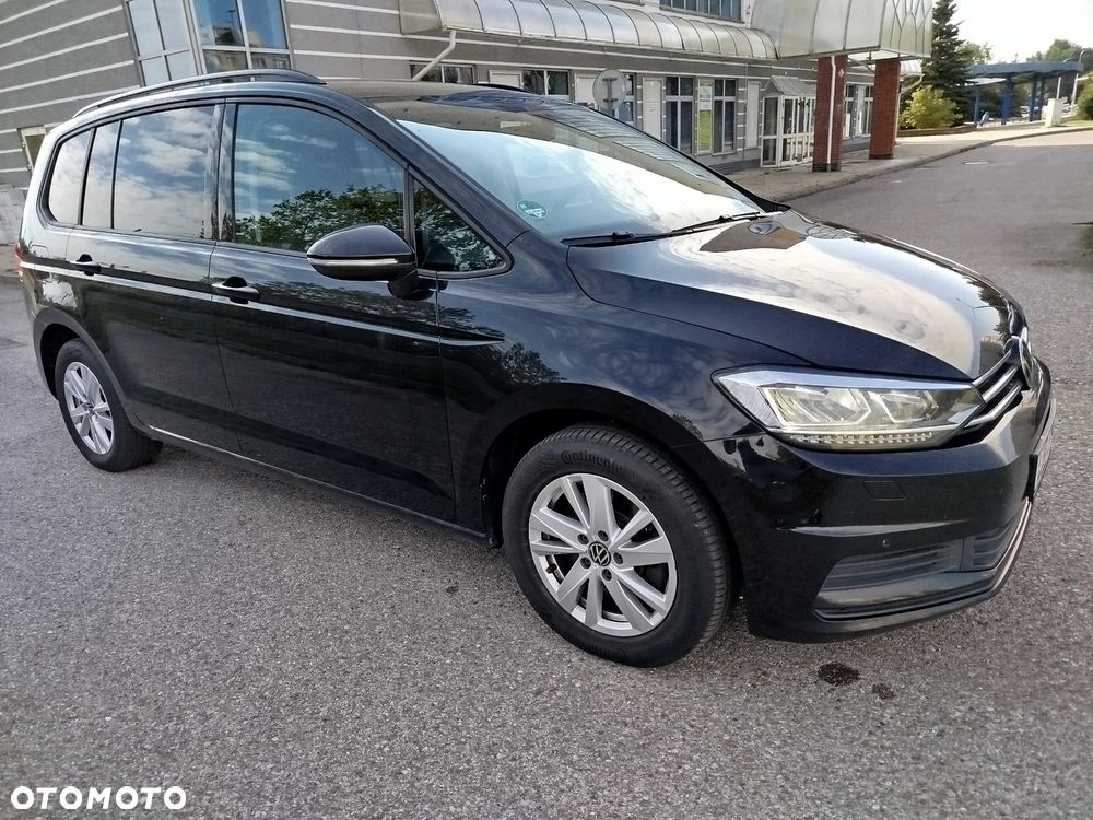 Volkswagen Touran - 2