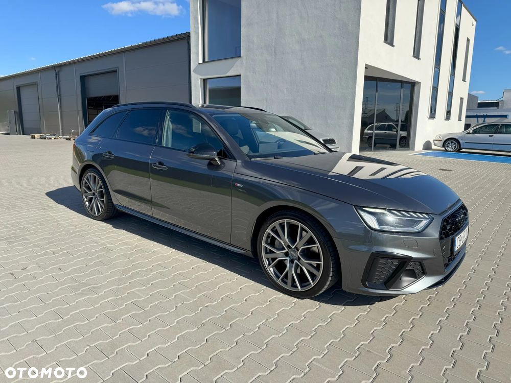 Audi A4 Avant 45 TFSI Quattro S tronic - 1