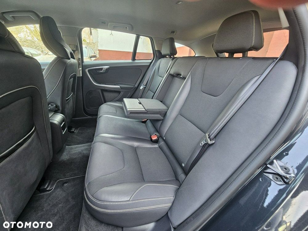 Volvo V60 - 18