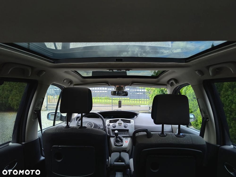 Renault Scenic 2.0 dCi Expression - 5